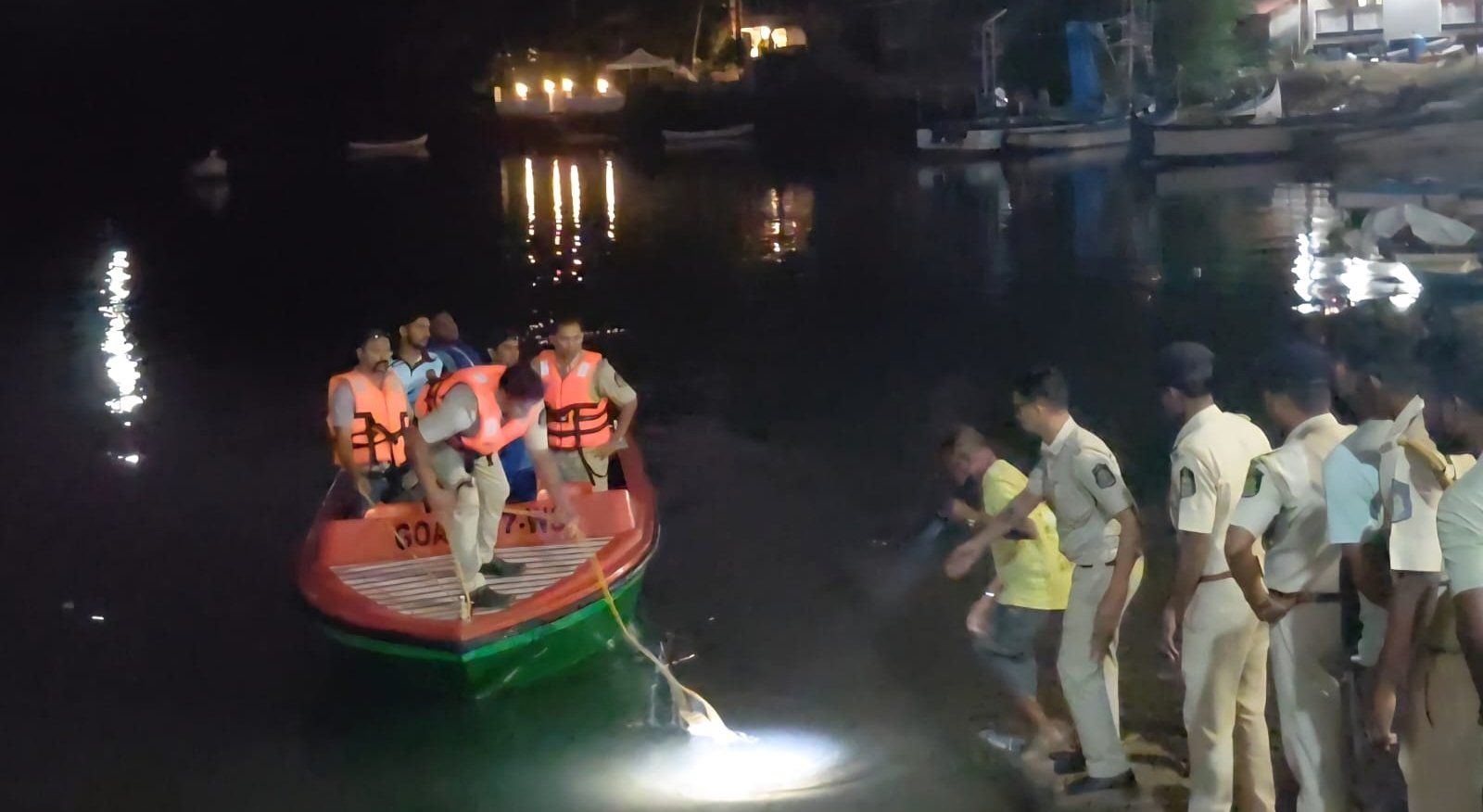 Four Fishermen Missing Near Talpona Coast Safely Rescued