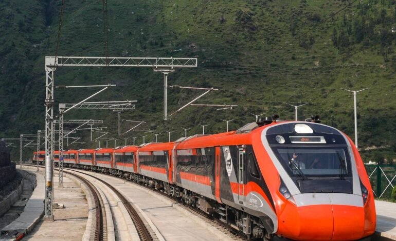 HD Kumaraswamy Pushes for Vande Bharat Express to Goa