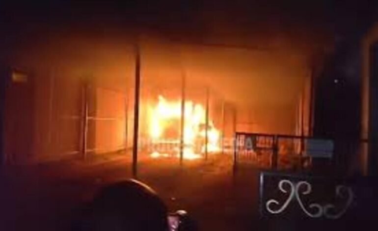 School Bus Gutted in Fire at Canacona School Premises, Short Circuit Suspected